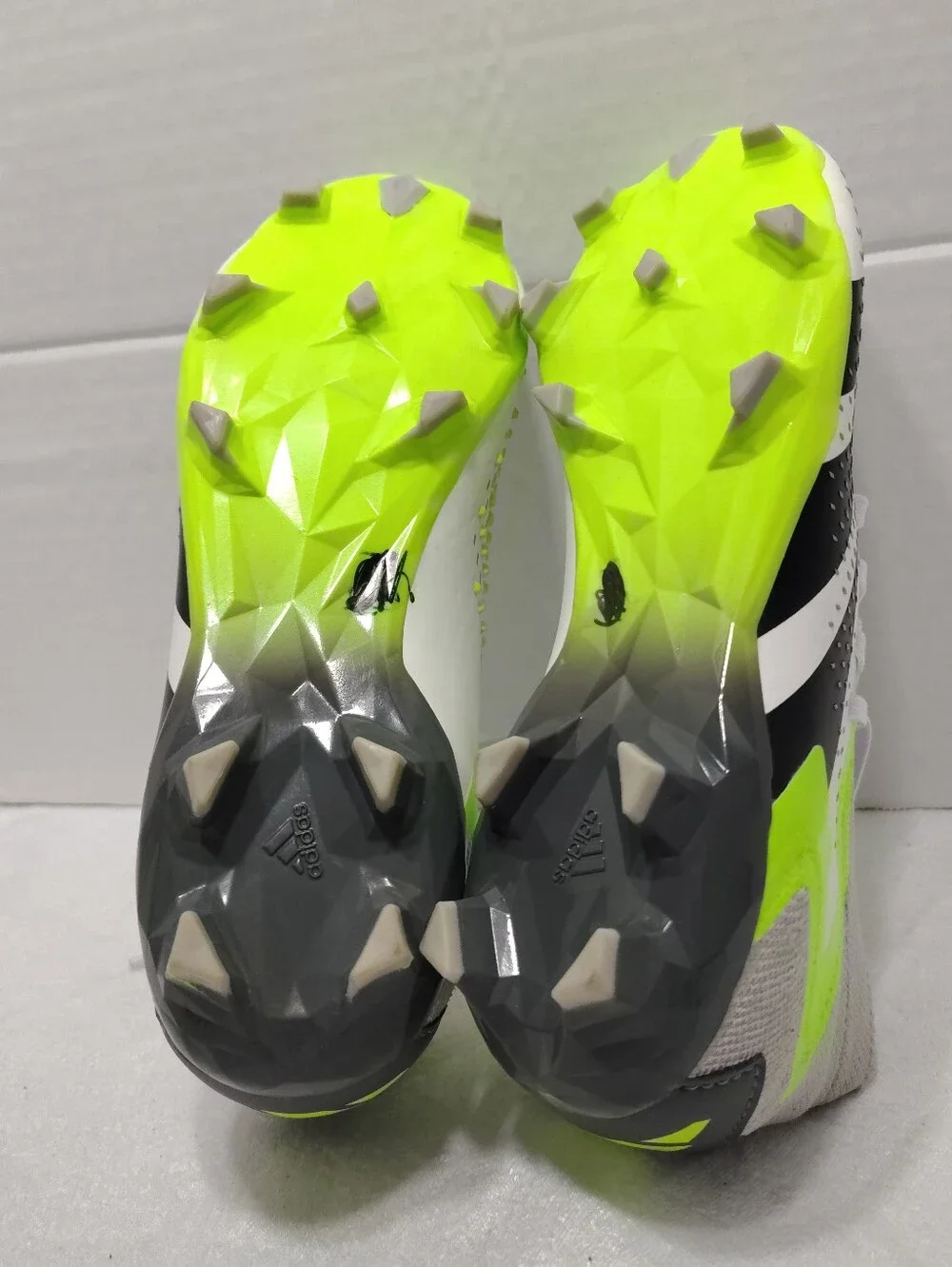 Adidas Predator Accuracy.2 FG, Men # 6.5 US Soccer Cleats